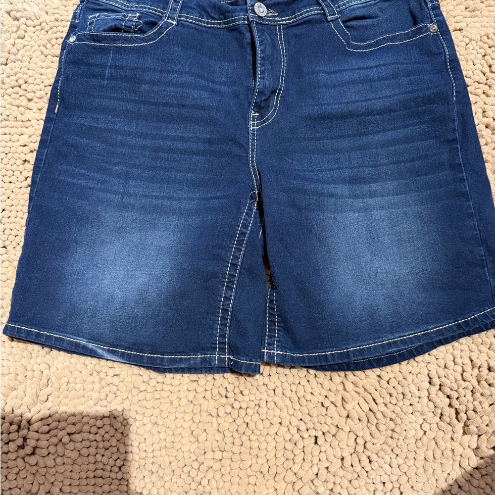Gemma Rae Women's Size 14W Super Stretch Blue Mid Rise Curvy Bermuda